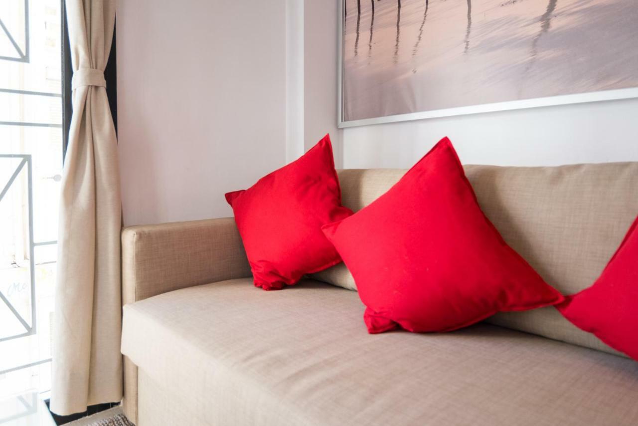 Ma1a-apt With Rooftops With Palms Close To Old Town Appartement Málaga